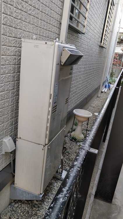 愛知県一宮市 Ｙ様 都市ガス ノーリツエコジョーズ GTH-C2460SAW3H BL 24号シンプル（オート）給湯暖房給湯器 交換工事 交換前