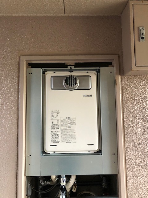 奈良県奈良市 Ｏ様 都市ガス リンナイ給湯器 RUX-A1616T-L-E 16号オートストップ給湯専用給湯器 交換工事 交換後