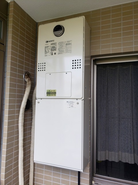 東京都世田谷区 N様 都市ガス ノーリツエコジョーズ GTH-C2460AW3H BL 24号スタンダード（フルオート）給湯暖房給湯器 交換工事 交換後