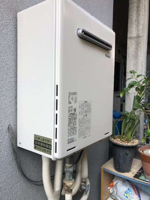 京都府宇治市 Ｉ様 都市ガス リンナイ給湯器 RUF-A1615SAW(B) 16号オート追焚付給湯器 交換工事 交換後