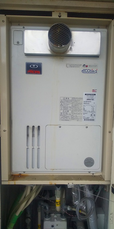 兵庫県神戸市灘区 S様 都市ガス ノーリツエコジョーズ GTH-CP2460SAW3H-T BL 24号シンプル（オート）給湯暖房給湯器 交換工事 交換前
