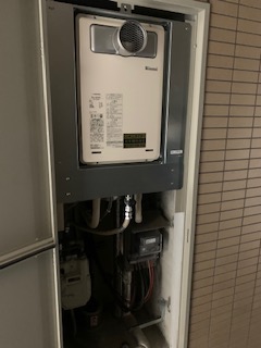兵庫県芦屋市 S様 都市ガス リンナイ給湯器 RUJ-A2400T 24号高温水供給式給湯器 交換工事 交換後