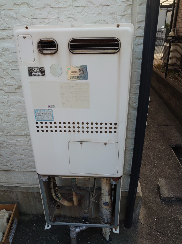 兵庫県神戸市西区 N様 都市ガス ノーリツエコジョーズ GTH-C2460AW3H BL 24号スタンダード（フルオート）給湯暖房給湯器 交換工事 交換前