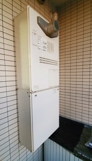 東京都中野区 Ｋ様 都市ガス ノーリツエコジョーズ GTH-C2460AW3H-T BL 24号スタンダード（フルオート）給湯暖房給湯器 交換工事 交換前