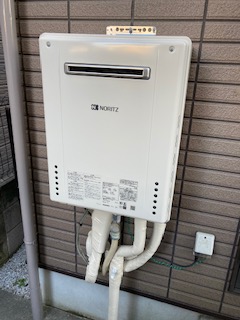 東京都府中市 U様 都市ガス ノーリツ給湯器 GT-2460SAWX-1 BL 24号オート追焚付給湯器 交換工事 交換後