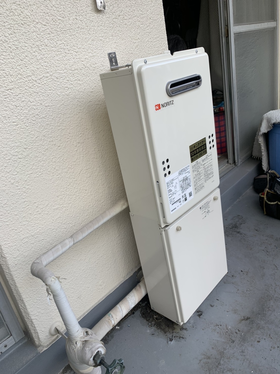 大阪府堺市南区 K様 都市ガス ノーリツ給湯器 GQ-1639WS-1 BL 16号オートストップ給湯専用給湯器 交換工事 交換後