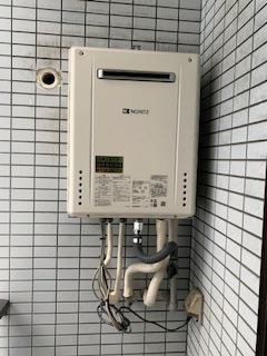 大阪府大阪市城東区 Y様 都市ガス ノーリツ給湯器 GT-2060AWX-1 BL 20号フルオート追焚付給湯器 交換工事 交換後