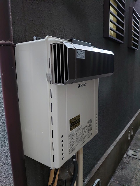 大阪府寝屋川市 N様 都市ガス ノーリツ給湯器 GT-1660SAWX-1 BL 16号オート追焚付給湯器 交換工事 交換後