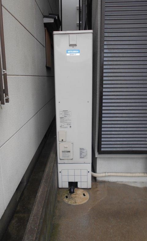 兵庫県尼崎市 U様 三菱電機エコキュート SRT-S375UZ 370L角型フルオート 交換工事 交換前