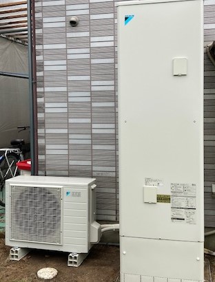 兵庫県加古郡播磨町 K様 ダイキンエコキュート EQN46VFV 460L角型フルオート 交換工事 交換後