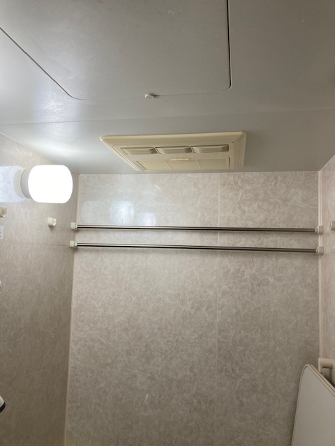 兵庫県西宮市 Y様 都市ガス リンナイ浴室暖房乾燥機(天吊式) RBH-C418K1P 天井形浴室暖房乾燥機 交換工事 交換後