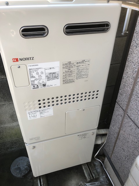 東京都杉並区 K様 都市ガス ノーリツ給湯器 GTH-2444SAWX3H-1 BL 12A13A 24号オート給湯暖房給湯器 交換工事 交換後