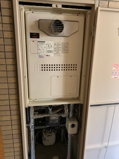 兵庫県伊丹市 K様 都市ガス ノーリツ給湯器 GTH-2444AWXD-T-1 BL 24号フルオート給湯暖房給湯器 交換工事 交換前