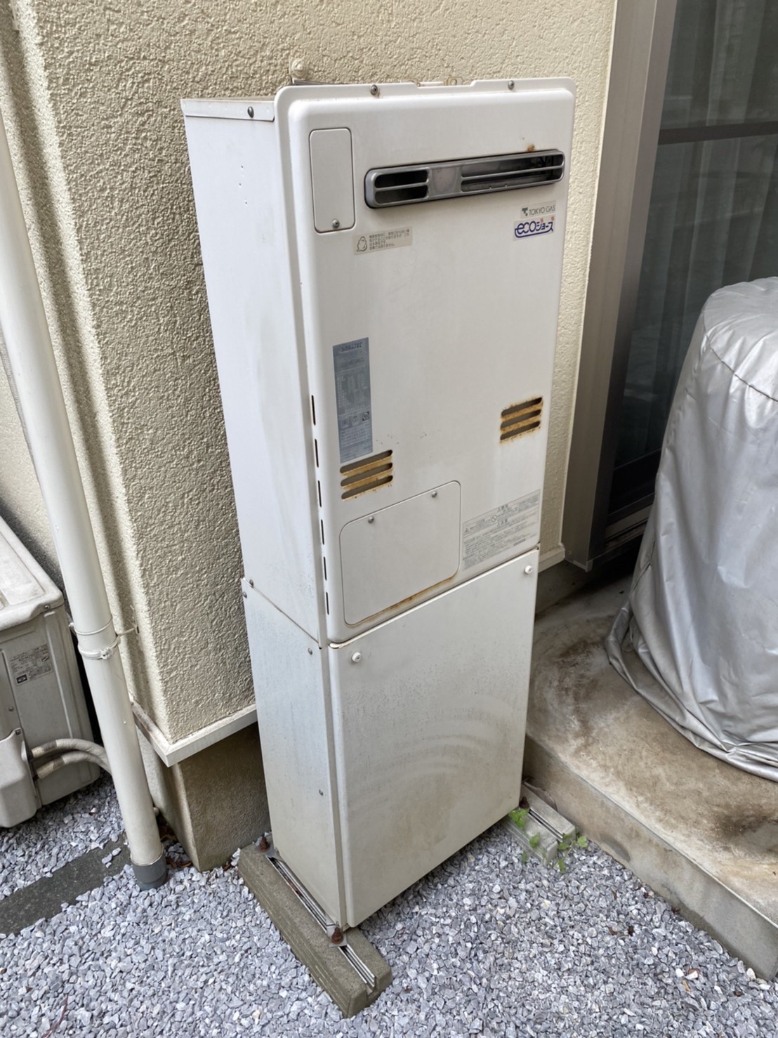 神奈川県川崎市中原区 F様 都市ガス ノーリツエコジョーズ GTH-C2461AW6H-1 BL  24号スタンダード（フルオート）給湯暖房給湯器（エコジョーズ） 交換工事 交換前