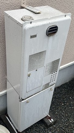 神奈川県横浜市旭区 T様 都市ガス ノーリツ GH-1210W6H BL ガス温水暖房専用熱源機 交換工事 交換前