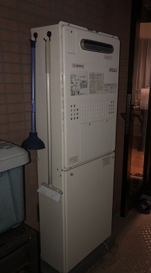 東京都杉並区 A様 都市ガス ノーリツエコジョーズ 	GTH-C2460AW3H-1 BL 24号（フルオート）給湯暖房給湯器 交換工事 交換前