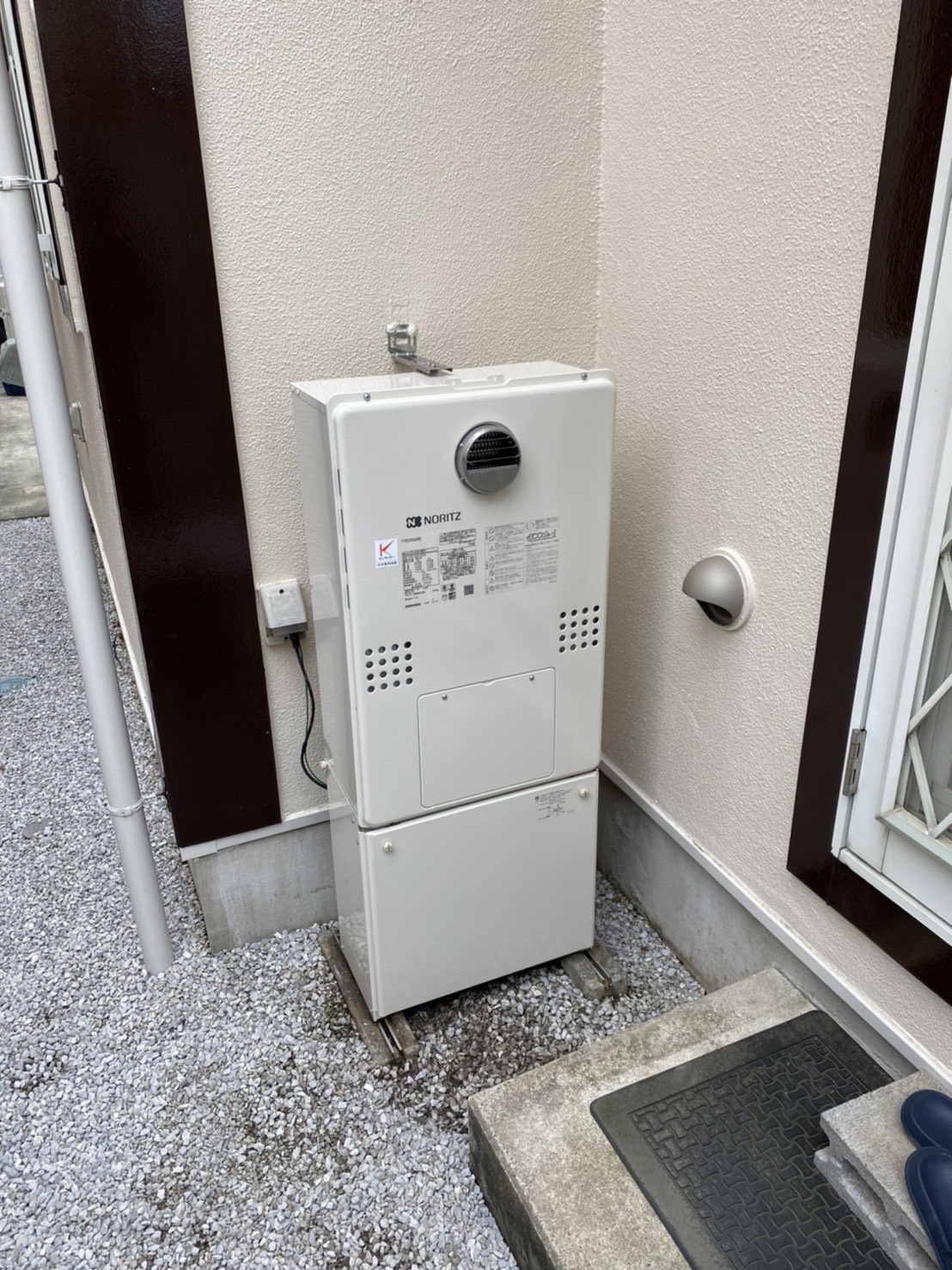 神奈川県横浜市旭区 H様 都市ガス ノーリツエコジョーズ GTH-C2461AW6H-1 BL  24号スタンダード（フルオート）給湯暖房給湯器（エコジョーズ） 交換工事 交換後
