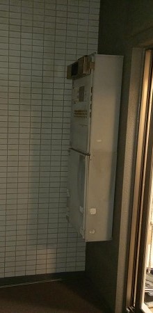 東京都大田区 T様 都市ガス ノーリツエコジョーズ GTH-C2460AW3H-1 BL 24号（フルオート）給湯暖房給湯器 交換工事 交換前