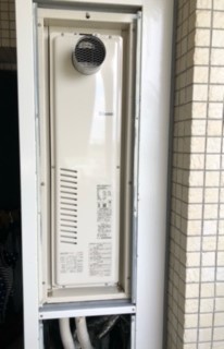 東京都多摩市 A様 都市ガス リンナイ給湯器 RUFH-SA2400AT2-6 24号フルオート給湯暖房給湯器スリムタイプ 交換工事 交換後