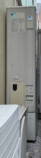 東京都町田市 N様 ダイキンエコキュート EQ37WFTV  薄型 370L フルオート 交換工事 交換前