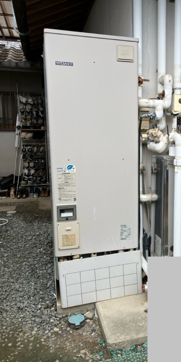 京都府亀岡市 M様 コロナエコキュート CHP-46AZ1 460L角型フルオート 交換工事 交換前
