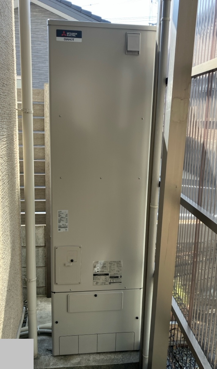 和歌山県紀の川市  T様 三菱電機エコキュート SRT-S466 460L角型フルオート 交換工事 交換後