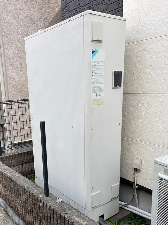 神奈川県相模原市南区 S様 コロナエコキュート CHP-E372AZ1 370L薄型フルオート 交換工事 交換前