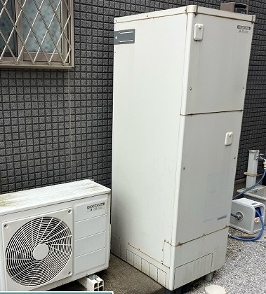 埼玉県坂戸市  Y様 コロナエコキュート CHP-E37AZ1 370L角型フルオート 交換工事 交換前