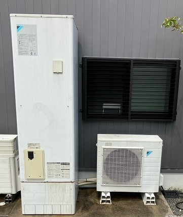 京都府亀岡市 T様 ダイキンエコキュートEQX46YFV 460L角型フルオート 交換工事 交換前