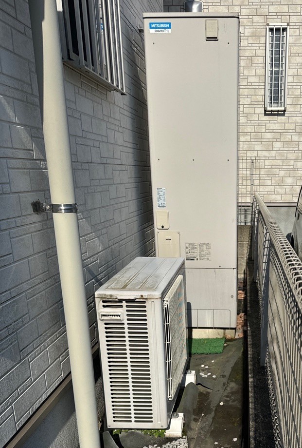 福岡県久福岡市城南区 J様 三菱電機エコキュート SRT-S466 460L角型フルオート 交換工事 交換前