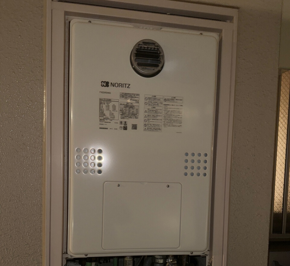 東京都八王子市 H様 ノーリツ EGTH-2454AW3H BL 24号フルオート給湯暖房給湯器  交換工事 交換後