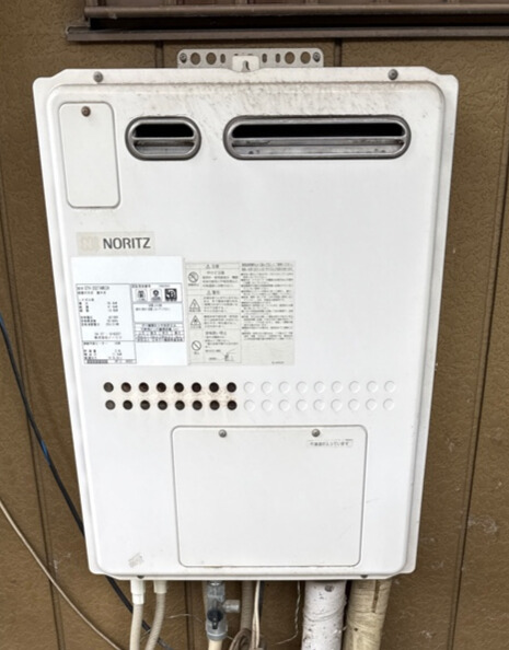 埼玉県越谷市 S様 ノーリツ GTH-2045AWX-1 BL 	20号フルオート給湯暖房給湯器　交換工事 交換前