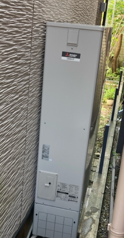 東京都豊島区 F様 三菱電機 エコキュート SRT-S376UZ　薄型/フルオート/ハイパワー給湯290kPa 交換工事 交換後
