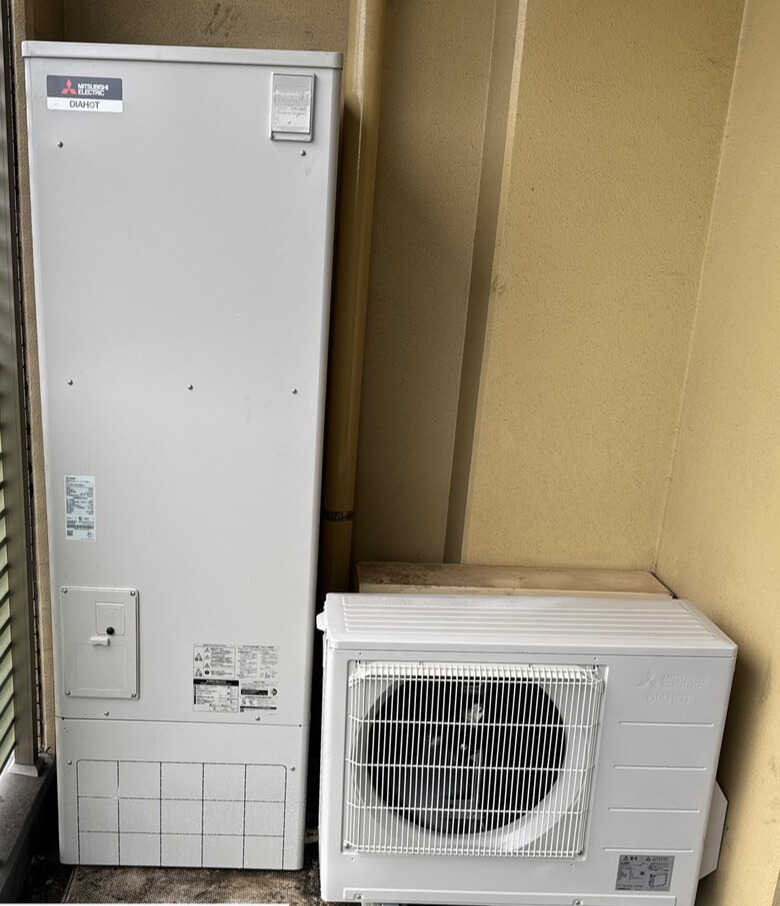 千葉県千葉市 T様  三菱電機 エコキュート SRT-W306D-2 角型/フルオート/高圧力型170kPa/エマスト 交換工事 交換後