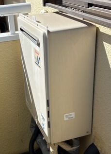 埼玉県草加市 M様 リンナイ 給湯器 RUF-A2405SAW(C) 24号オートタイプ 交換工事 交換前