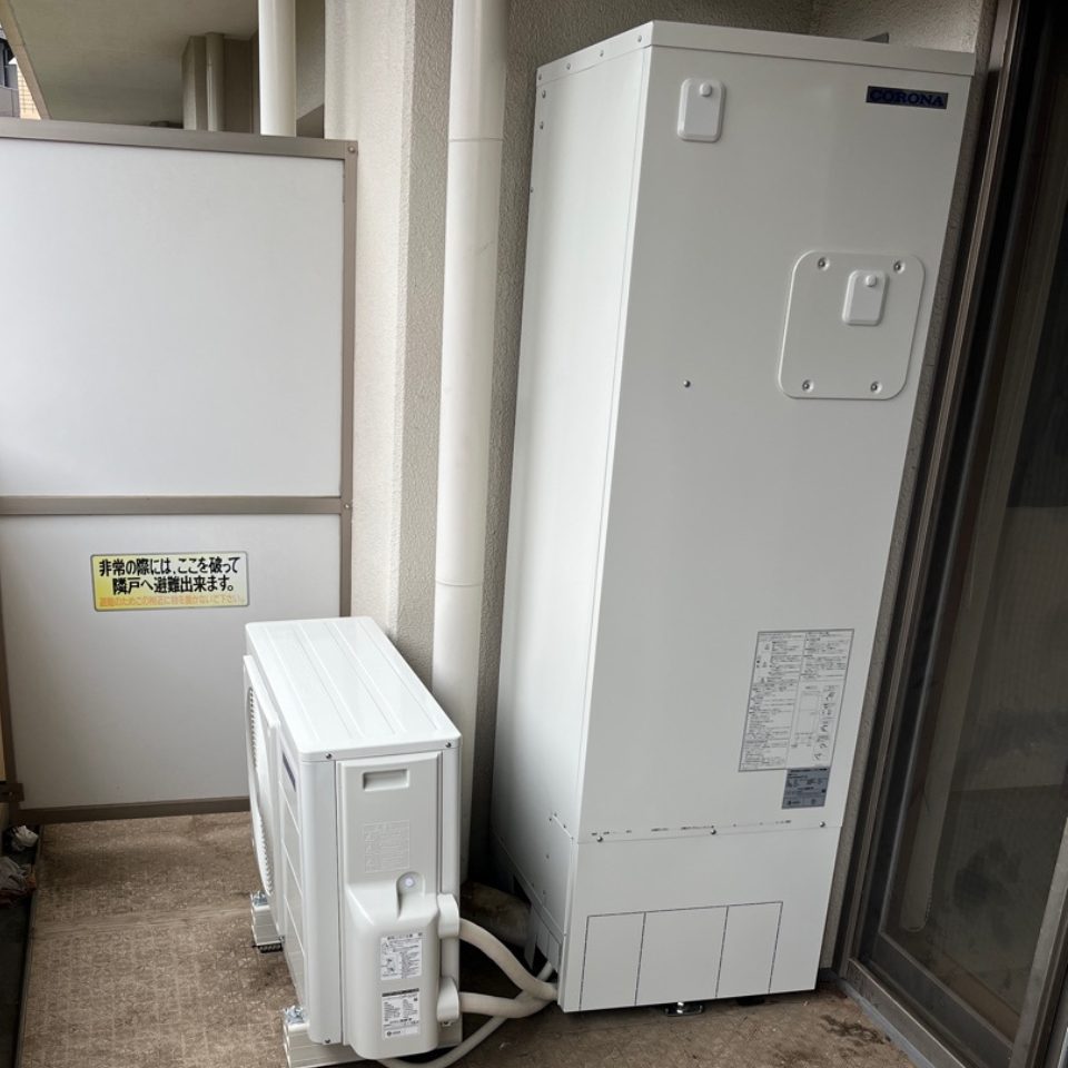 東京都調布市 F様 コロナ エコキュート CHP-S30AZ1-12 角型フルオート高圧力型 交換工事 交換後