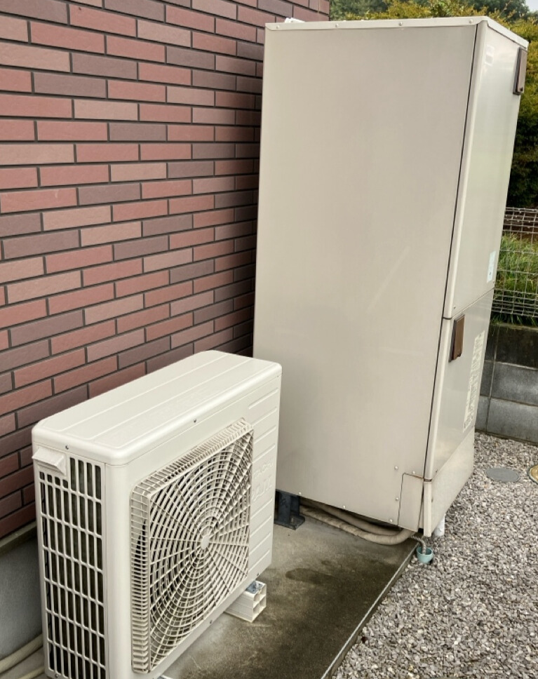 埼玉県上尾市 Y様 ダイキン エコキュート EQX37ZFV 角型/フルオート/パワフル高圧330kPa  交換工事 交換前