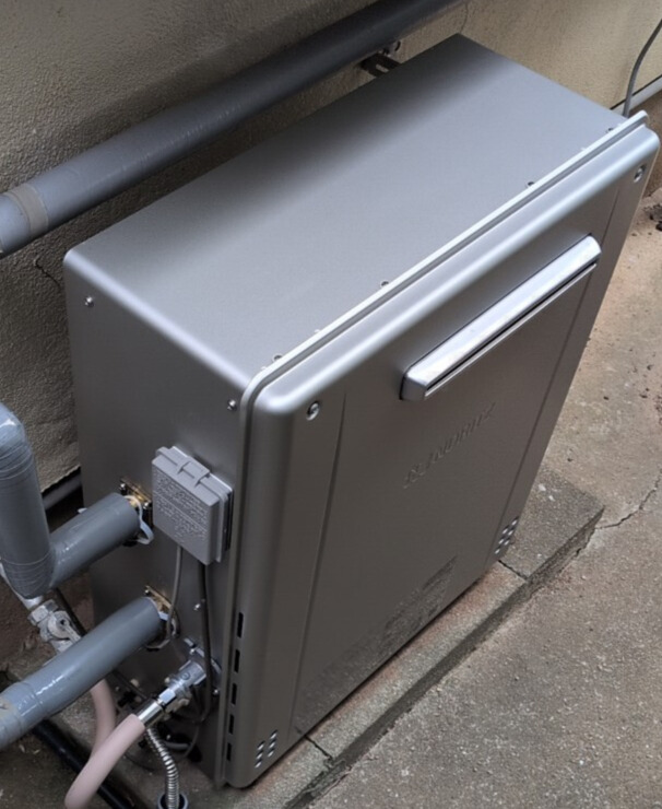 福岡市東区 N様 ノーリツ エコジョーズ GRQ-C2072A 20号フルオート追焚付給湯器 交換工事 交換後