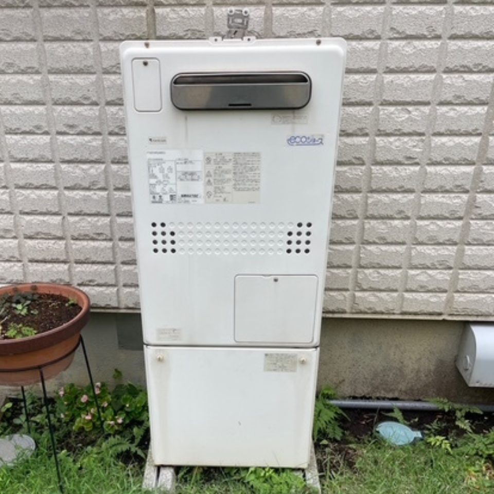 横浜市金沢区 H様 ノーリツ GTH-C2460AW3H-1 BL 給湯暖房給湯器 交換工事 交換前
