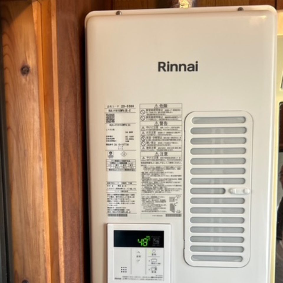 大阪府八尾市 K様 リンナイ RUX-V1615SWFA(B)-E 16号給湯専用給湯器 交換工事 交換後