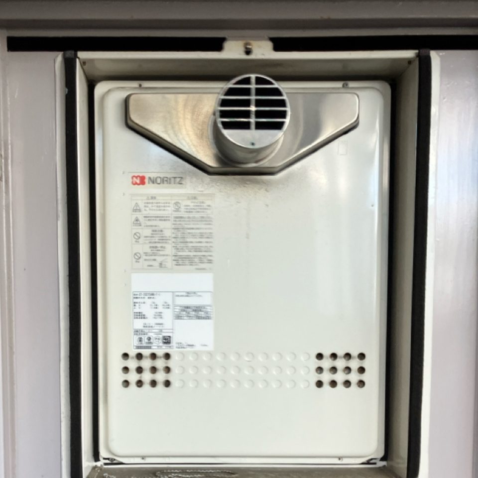 福岡県太宰府市 A様 ノーリツ GT-2070SAW-T-1 BL 20号オート追焚付給湯器 交換工事 交換前