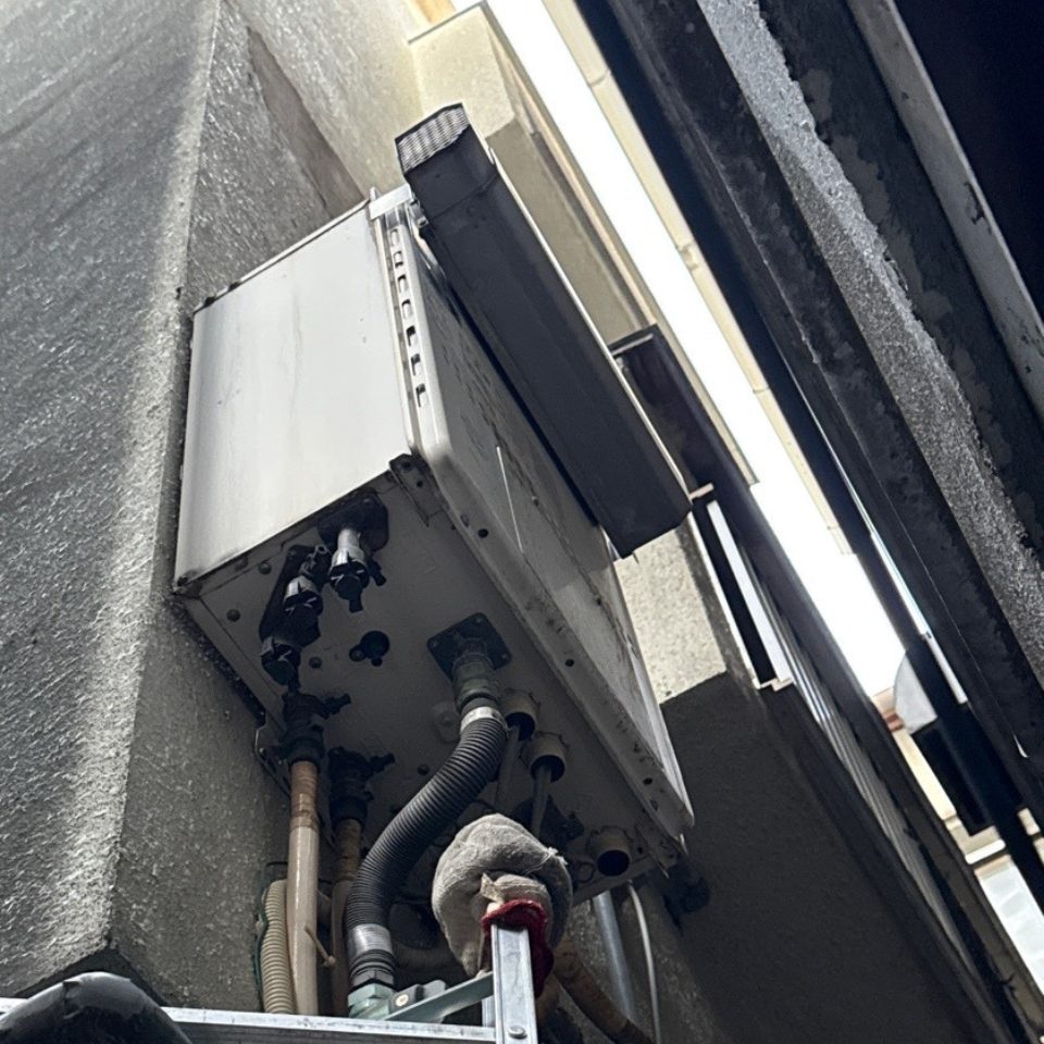 大阪府大阪市 K様 パロマ FH-1613SAW-1 給湯器交換工事 交換前