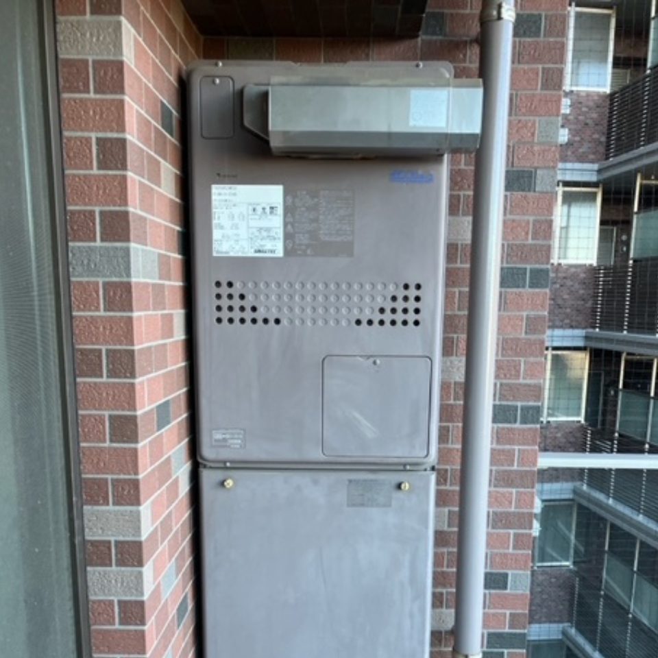 東京都三鷹市 S様 ノーリツ GTH-C2460AW3H-L-1 BL 給湯器交換工事 交換前