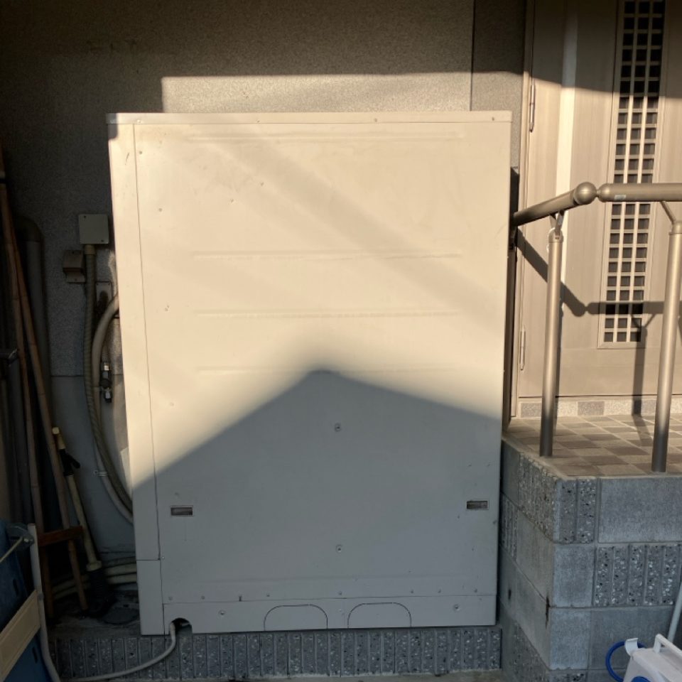 京都府京都市 K様 コロナ CHP-E372AZ1 エコキュート交換工事 交換前